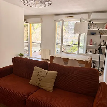 Magnificent Renovated Apartment, 2 Of 45 M2, Close Tothe Sea, Floor, Terrace *