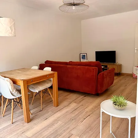 Magnificent Renovated Apartment, 2 Of 45 M2, Close Tothe Sea, Floor, Terrace Nizza